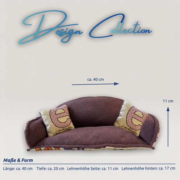 Kuschelsofa gerade Form_Buchstaben auf Beige_Vorderansicht mit Maßen